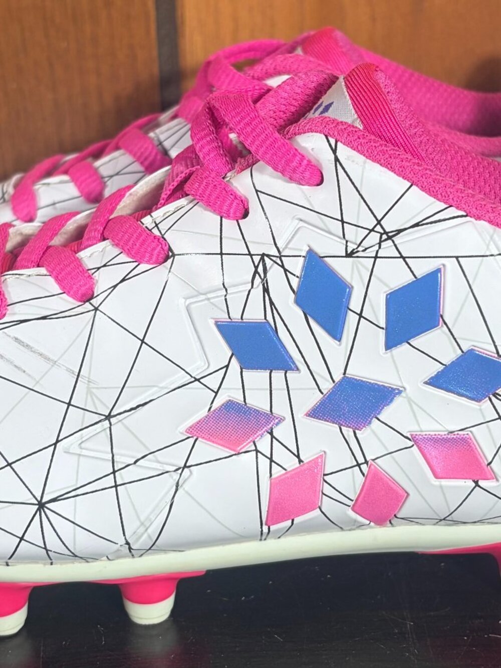 Rip-It Girls Soccer Cleats White & Pink w/ Geometric Design Youth Sz 2 - EUC